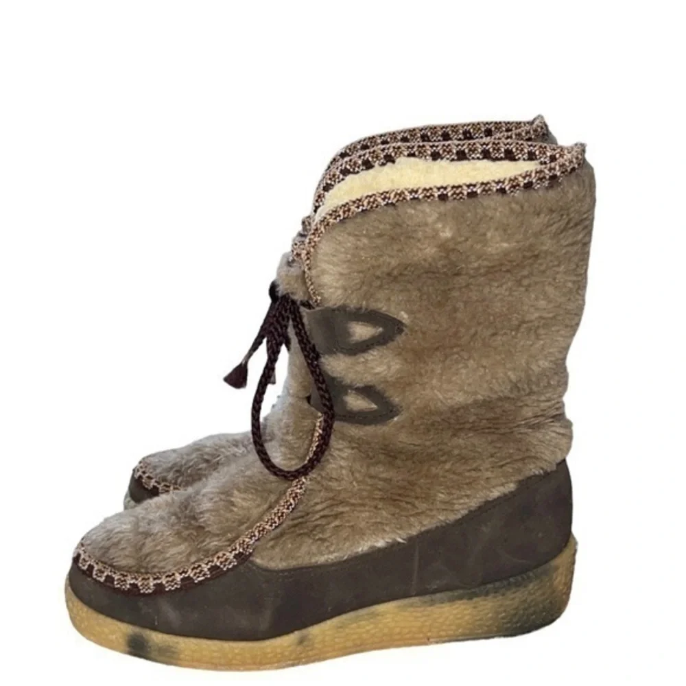 Snowland Vintage Lace‎ Up Mid-Calf Winter Boots